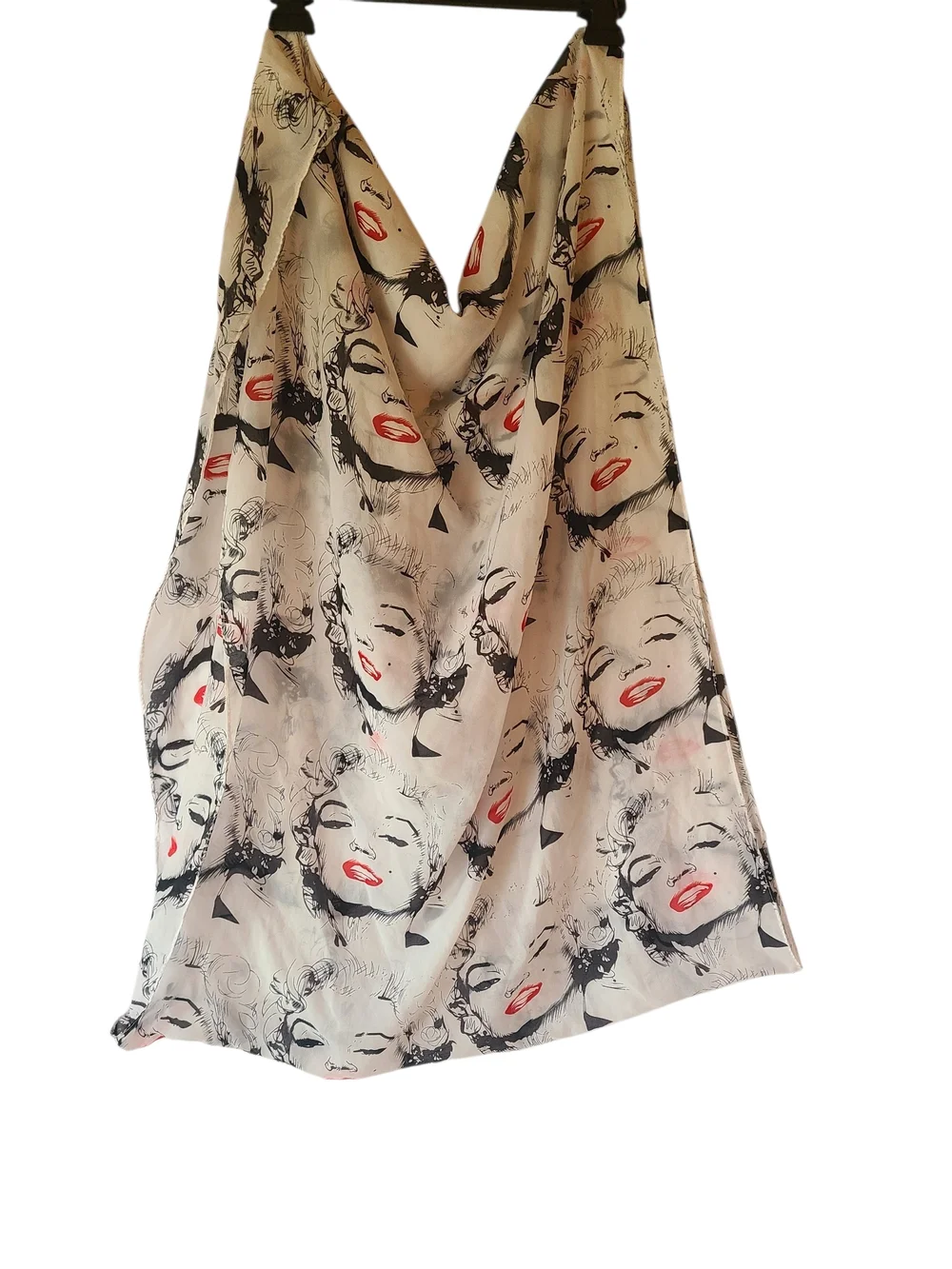 Vintage Style Marilyn Monroe Infinity Scarf Sheer Red Lip Graphic Print Retro